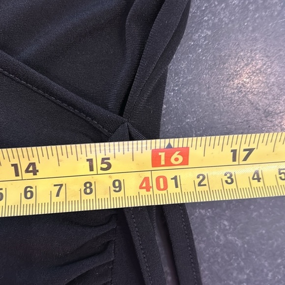 Faux wrap dress made in 🇨🇦 - Picture 7 of 7